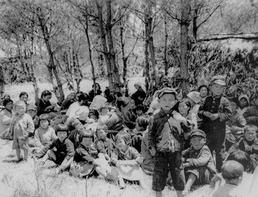 '빨갱이 섬'으로 몰아간 경찰 '빨갱이 섬'으로 몰아간 경찰