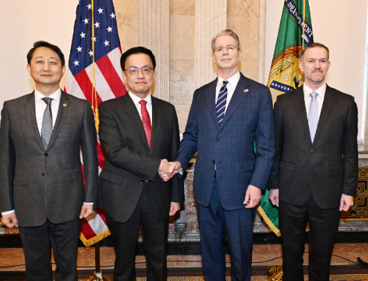 최상목 당황케한 美 재무장관 발언 "국내용" 최상목 당황케한 美 재무장관 발언 "국내용"